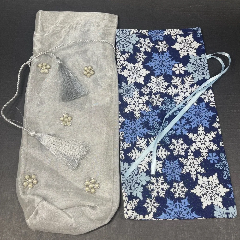 Lot 8 Christmas Wine Bottle Gift Bags Covers Light Up Tree Drawstring Fabric